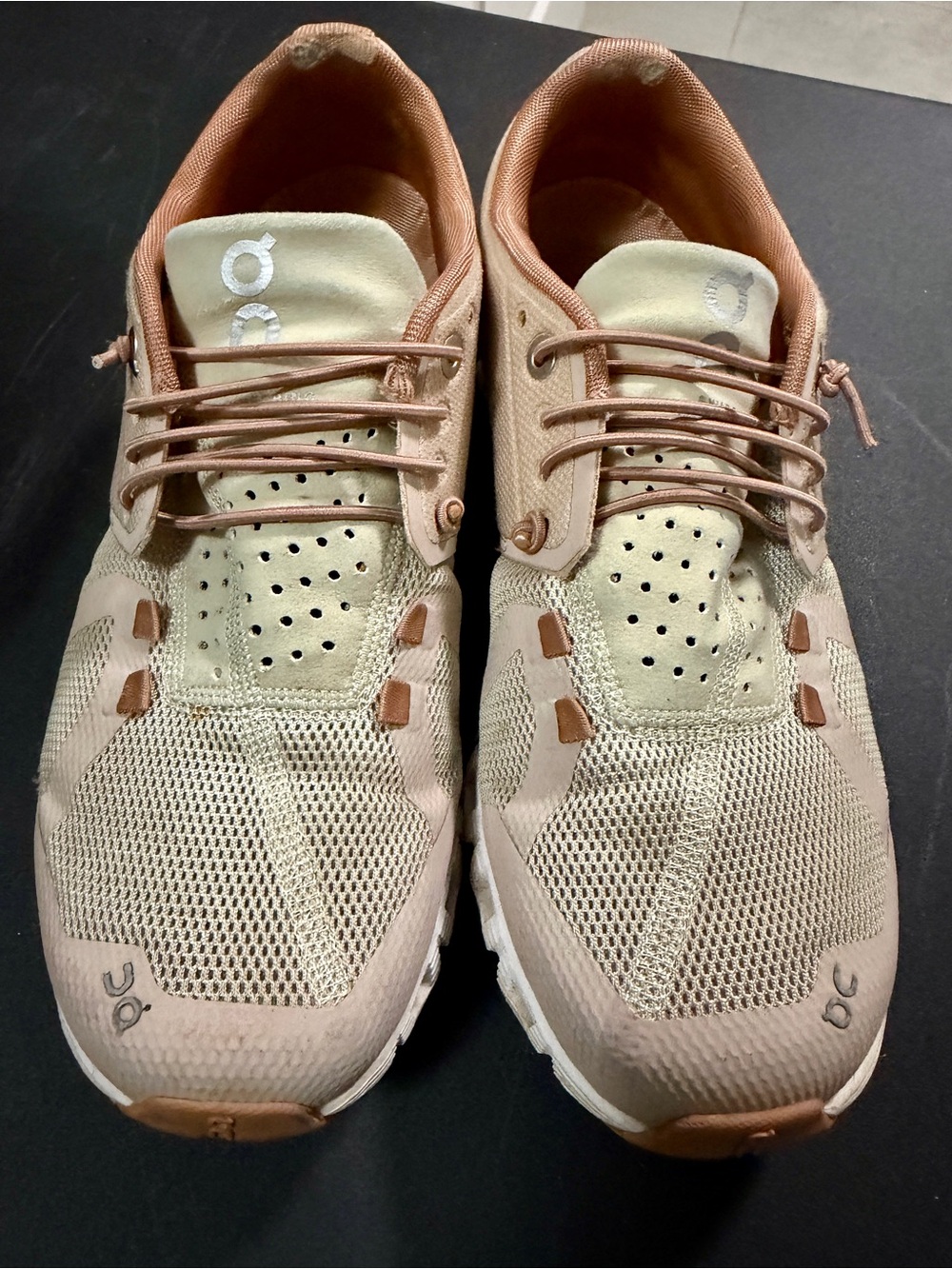 On Running Women's Sneakers in Blush Pink and Cream - Picture 3 of 5